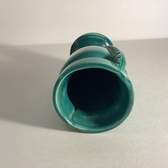 Vintage Shawnee pottery vase made in USA - Picture 5 of 7